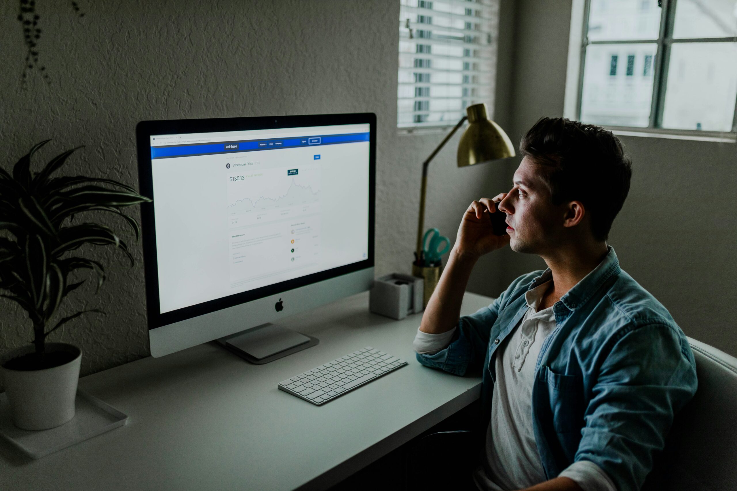 découvrez les avantages d'une licence professionnelle et sa pertinence dans le monde du travail. obtenez des informations sur les domaines d'études, les opportunités de carrière et les compétences acquises lors de cette formation.