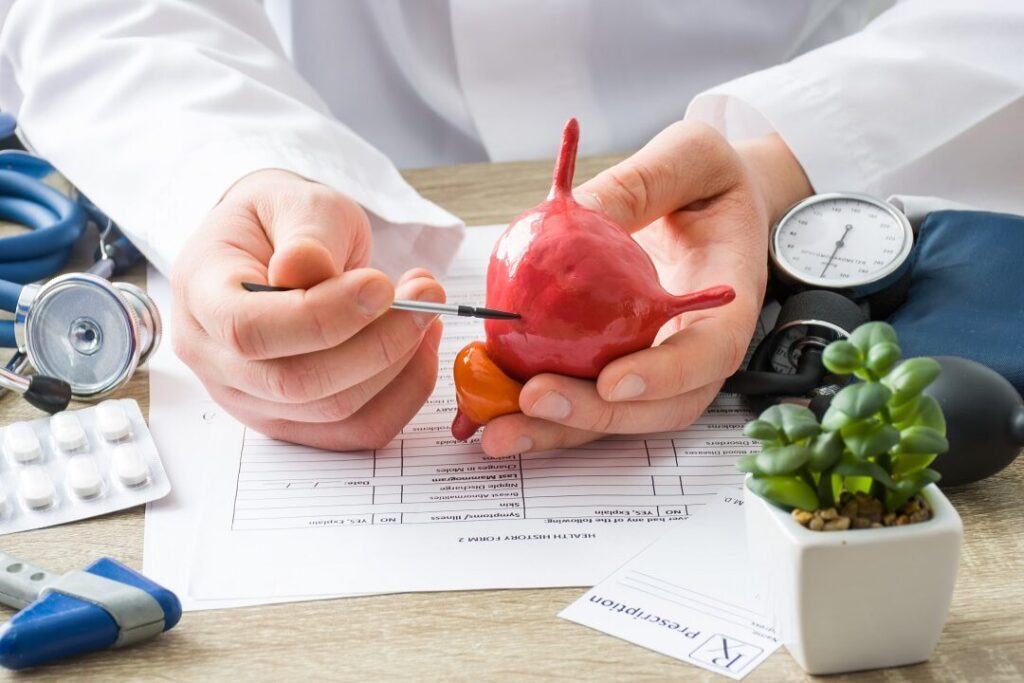 Quels sont les risques et contre-indications du sondage urinaire ?