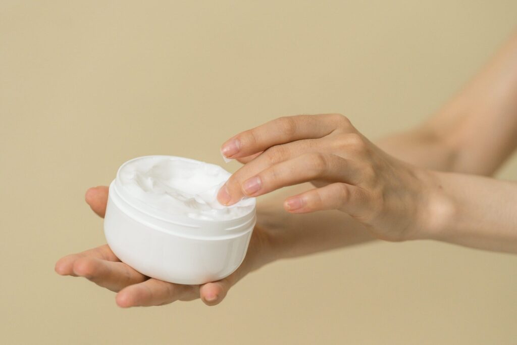 La bétaméthasone est-elle efficace pour traiter le phimosis chez les enfants ?