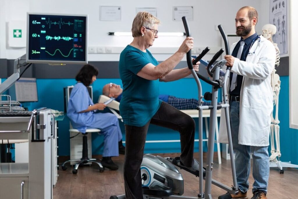 Peut-on marcher après une compression médullaire ? Découvrez les étapes de la réadaptation