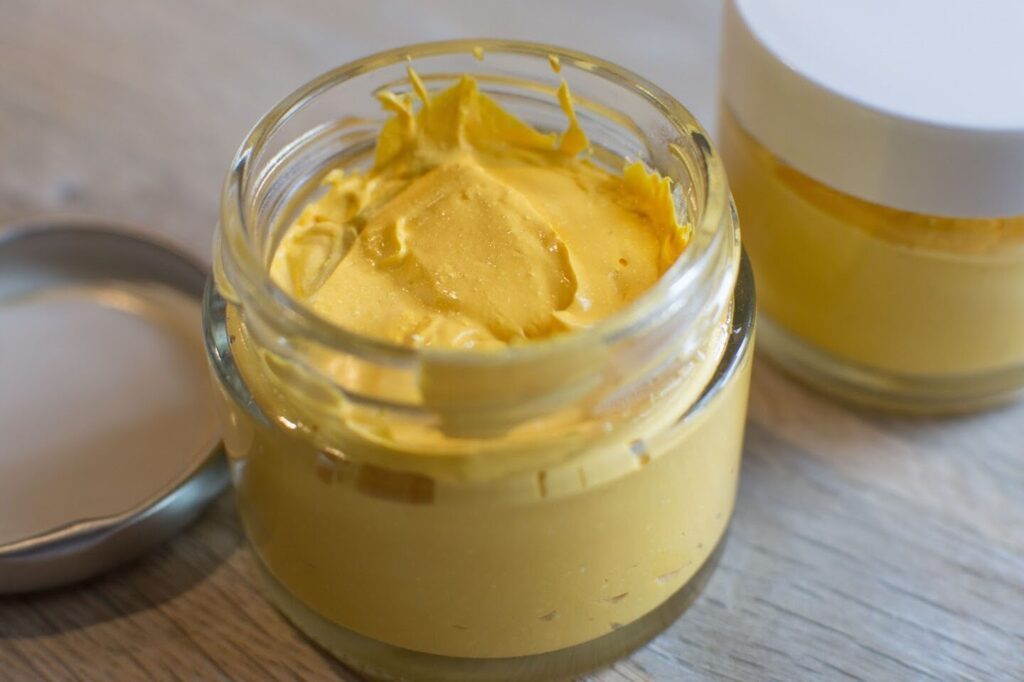 Comment obtenir un teint jaune naturel sans risques pour la santé ?